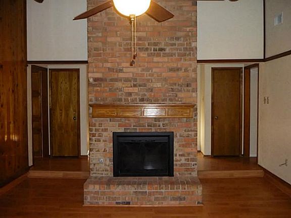 5th image of 3411 Sheridan Ct
