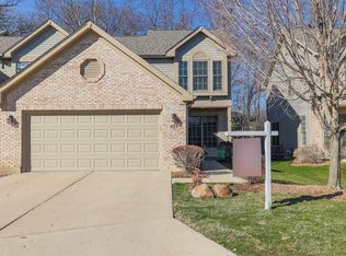 821 Kimberly Ln, Crystal Lake, IL 60014