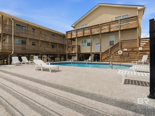 344 E Beach Blvd #3, Gulf Shores, AL 36542