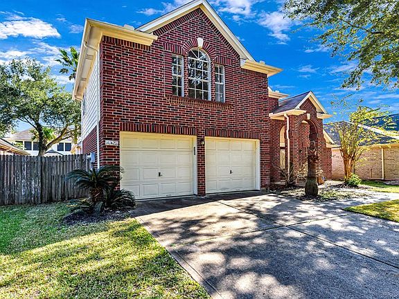 5th image of 135 Chandler Ct