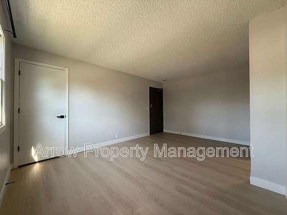 4th image of 3609 N 60th St #6