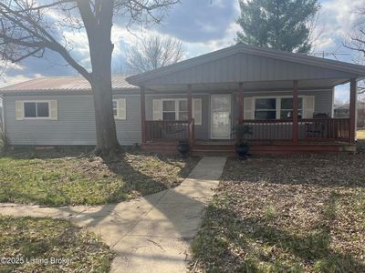 453 W Park St, Pekin, IN, 47165