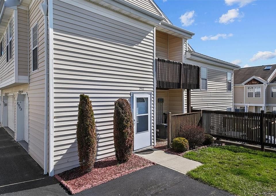 2902 Whispering Hills, Chester, NY 10918 Zillow