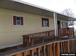 833 41st Way NE, Salem, OR 97301
