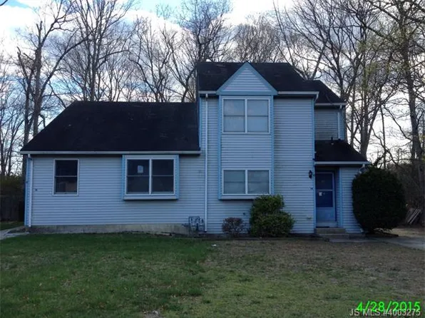 16-14 Winged Foot Ln, Little Egg Harbor, NJ 08087