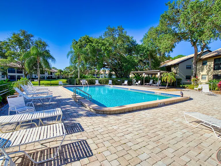 340 Three Lakes Ln #F — Photo 47