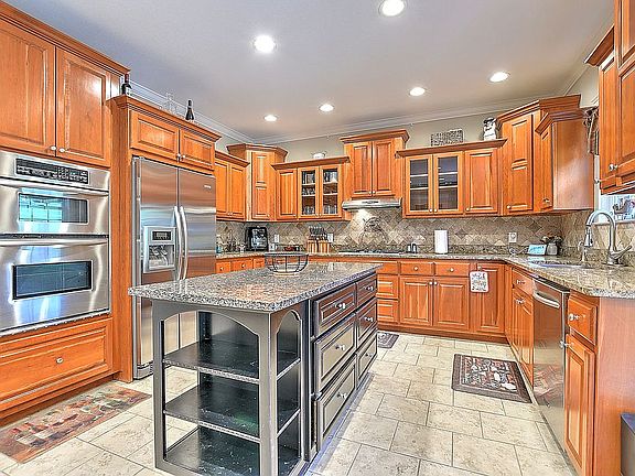 5th image of 113 Highland Gate Dr