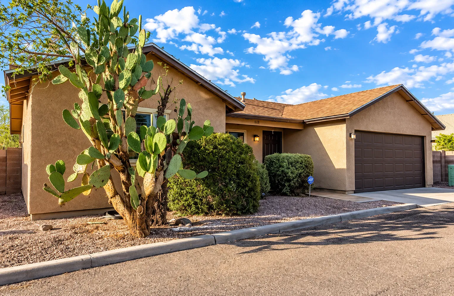 4781 East Joslyn Heights Place — Photo 4