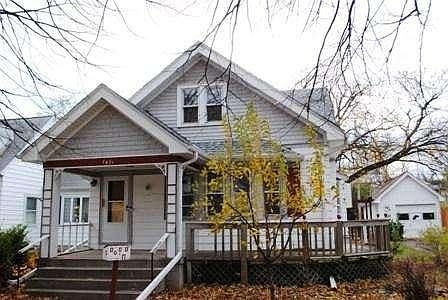 1st image of 7421 Hennessey Ave