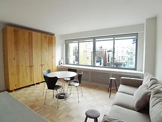 Rented by Sotheby's International Realty