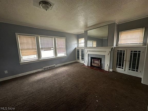 3rd image of 15002 Edgewood Ave