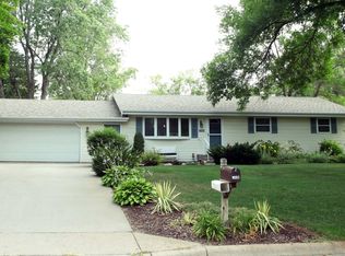 6400 115 1/2 Ave N, Champlin, MN 55316