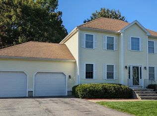 76 Karens Way, Raynham, MA 02767