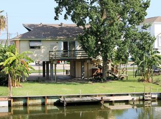 442 Pompano St, Bayou Vista, TX 77563