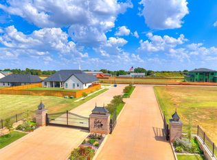 3508 Scissortail Ln #4, Chickasha, OK 73018