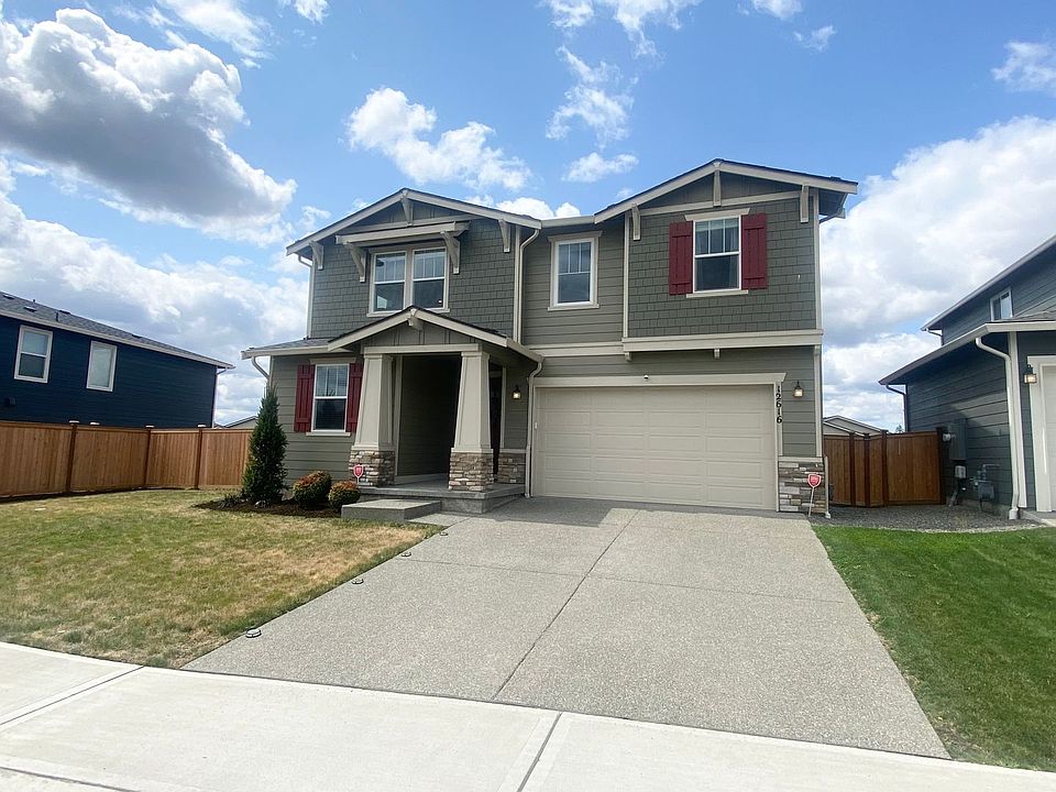 1st image of 12616 177th Ave E