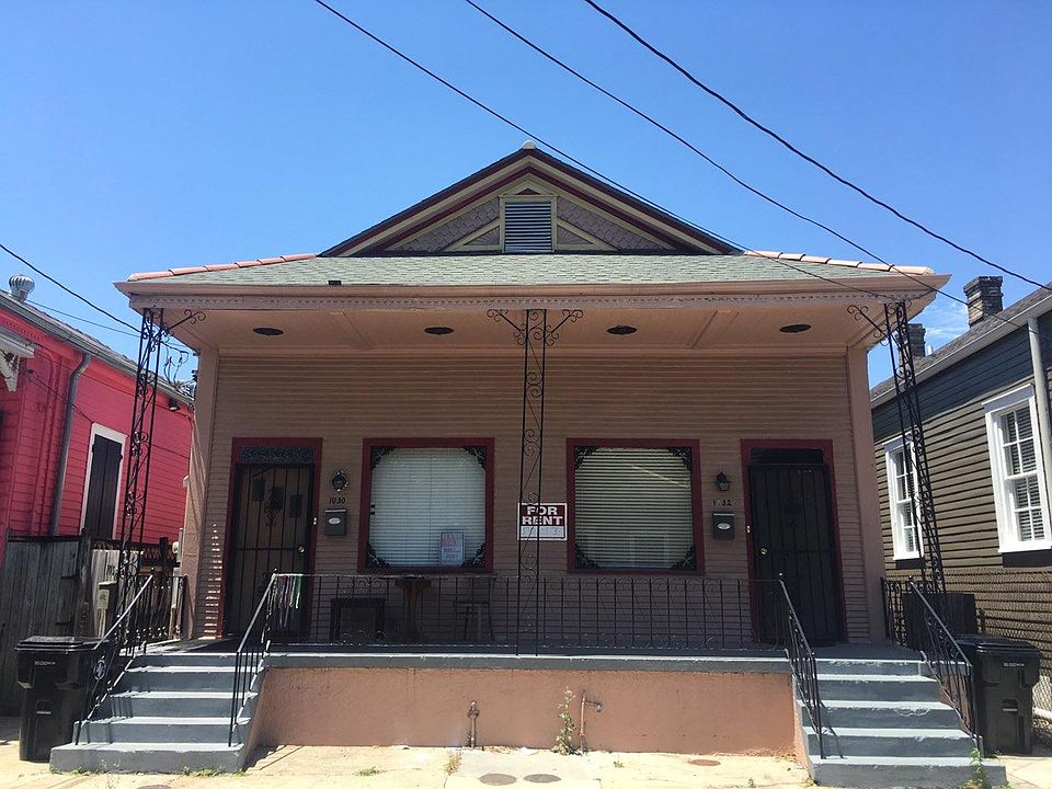 1st image of 1032 Clouet St
