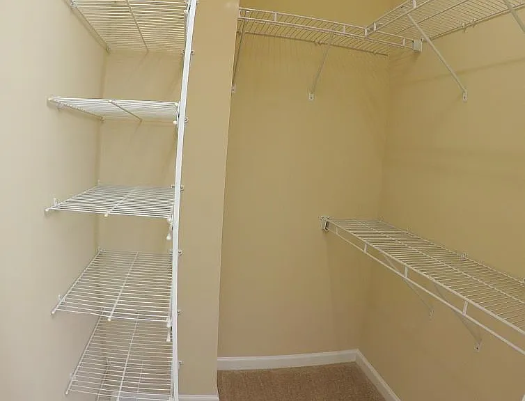 3rd Bedroom Walk-in Closet