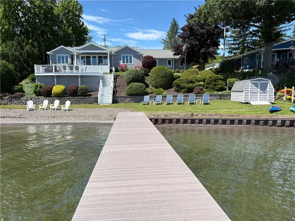 309 Maple Dr, Penn Yan, NY 14527