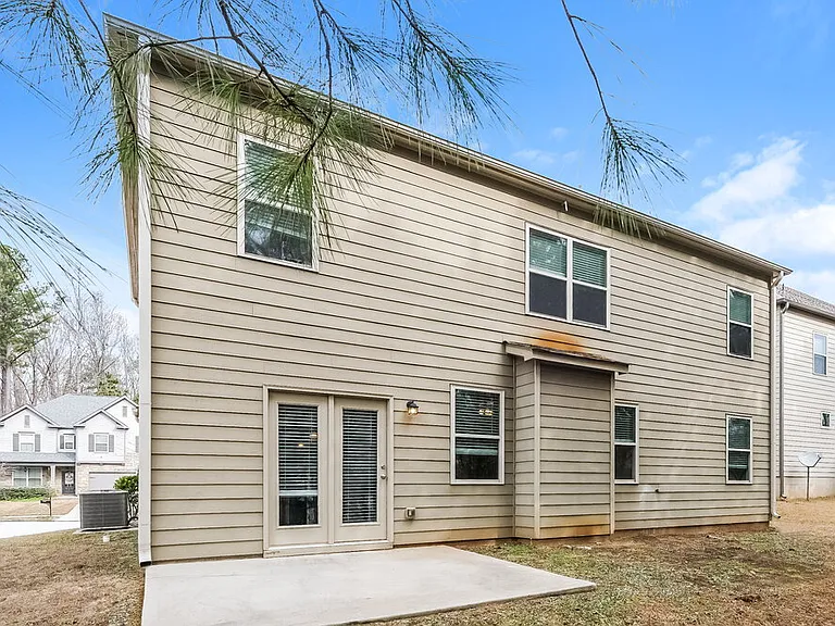 538 Jadetree Ln — Photo 17