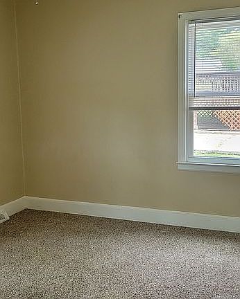 2nd bed / new windows