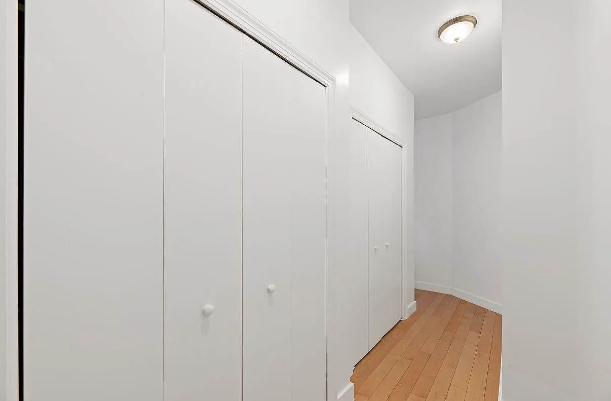 206 Rivington Street — Photo 4