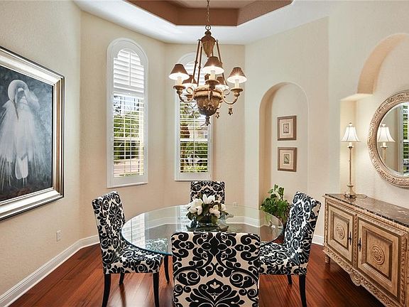 5th image of 1107 Cypress Loft Pl