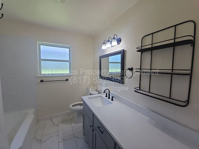 5621 Wedgworth Rd — Photo 12