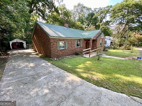 2nd image of 11 Commerce Ct #6