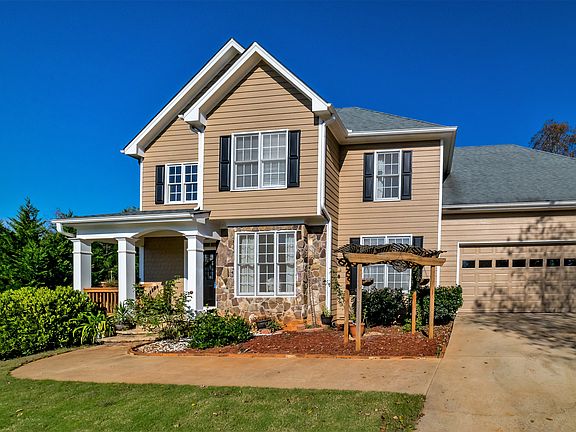 2nd image of 4950 Cedar Trace Ct