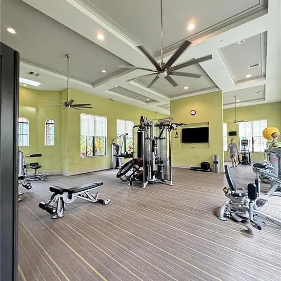 5226 Karlia Dr — Photo 37