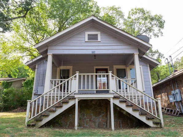 704 W 33rd St, North Little Rock, AR 72118