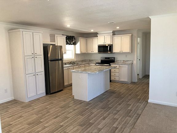 2nd image of 14709 Shadowwood Blvd #32W