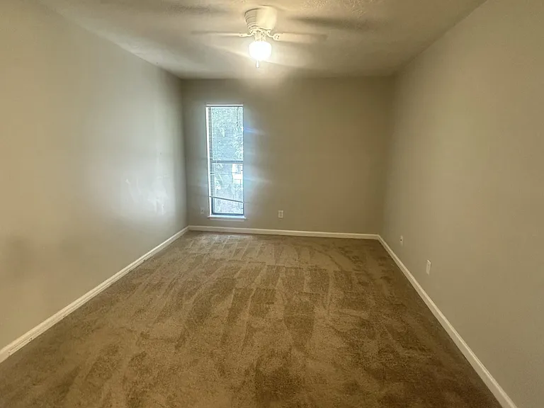 1112 Colony Place Dr — Photo 13