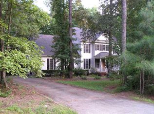 4509 Briarglen Ln, Holly Springs, NC 27540