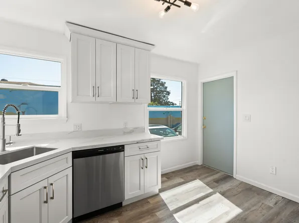 2933 Stanton St APT B, Berkeley, CA 94702