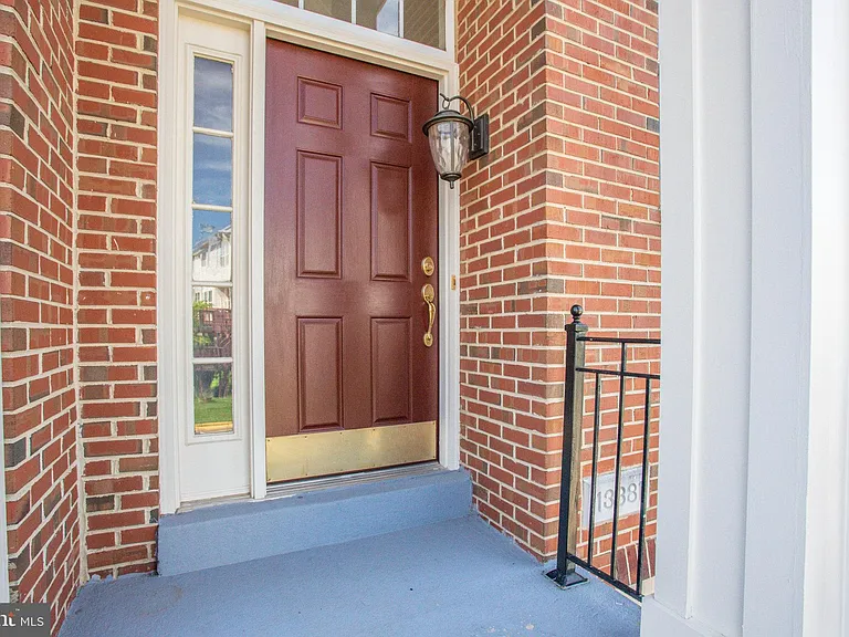 13381 Sir Ramsay Way — Photo 3
