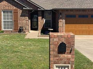 155 NE Deerfield Dr, Elgin, OK 73538