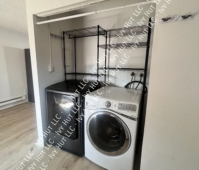 3402 E G St — Photo 8