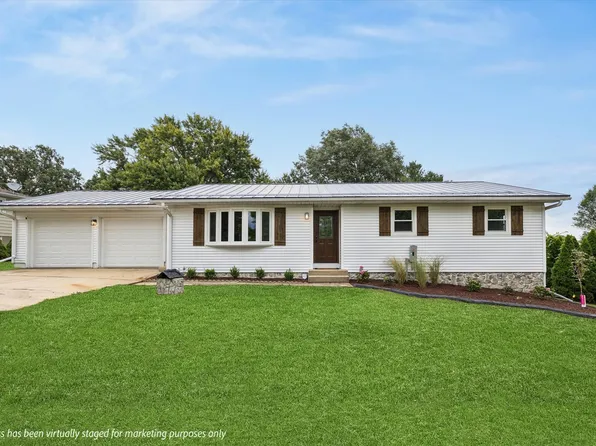 2595 282nd Ave, De Witt, IA 52742