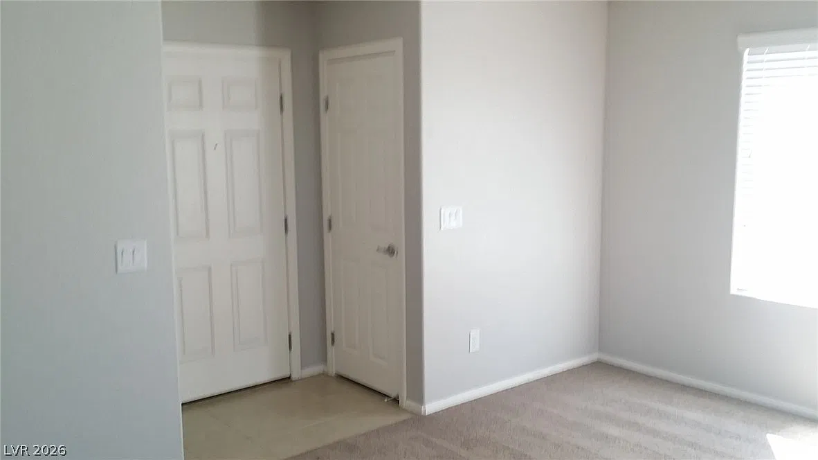 3 bed, 2.5 bath, 1480 sqft, $1,795 — Photo 3