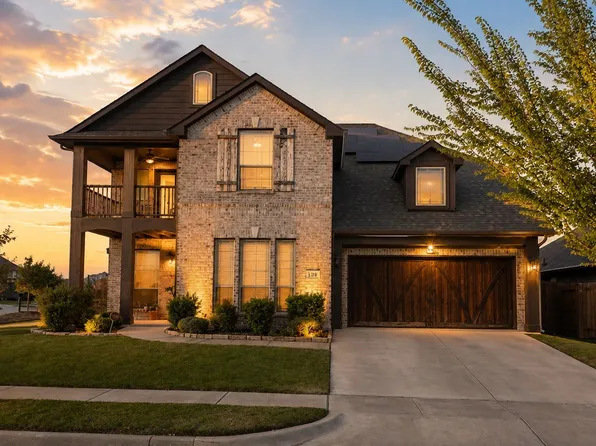 320 Robert Joseph St, Burleson, TX 76028