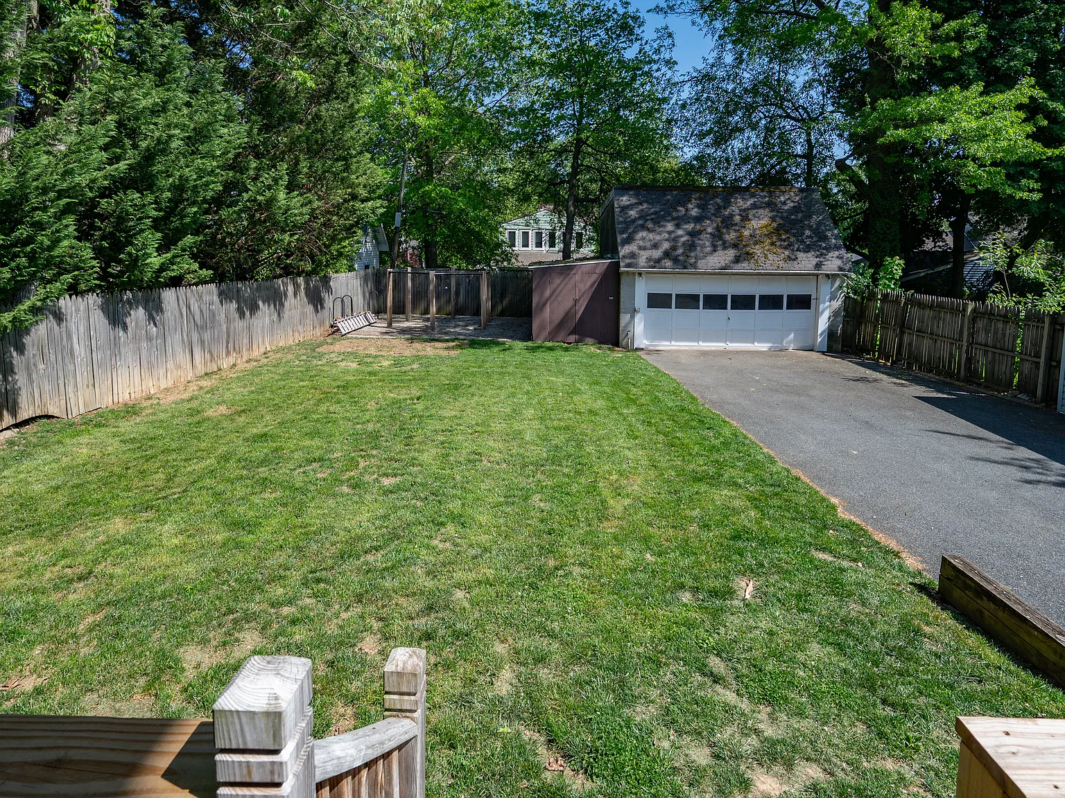 4 bed, 2.5 bath, 2250 sqft, $3,449 — Photo 4