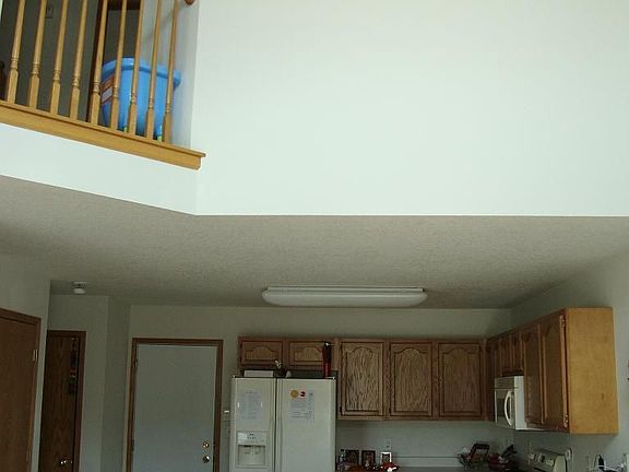 2nd image of 1720 94th St Unit 30