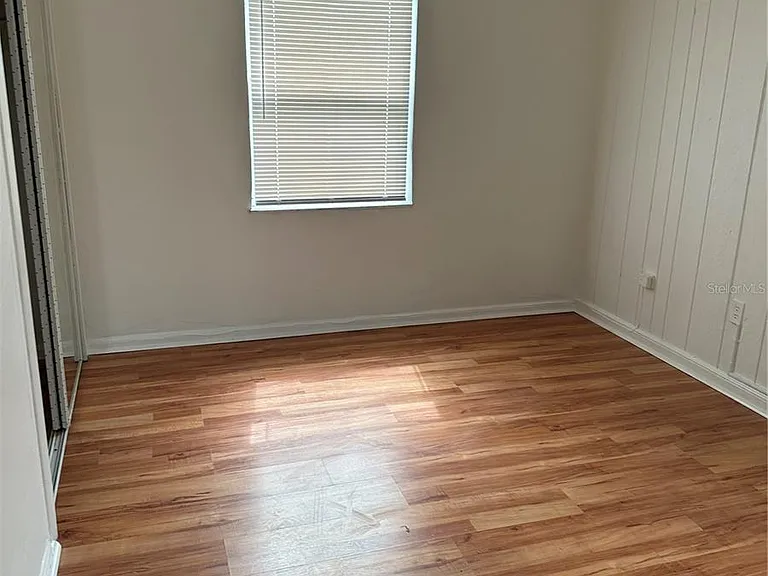 9160 Valencia College Ln — Photo 18