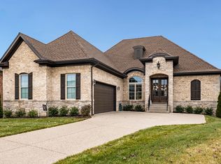 5218 Rock Ridge Dr, Louisville, KY 40241