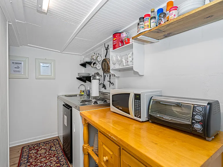 2112 W Hiawatha St #B — Photo 26
