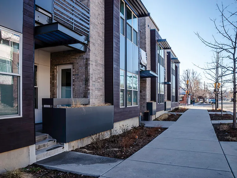 1707 Walnut St #303 — Photo 34