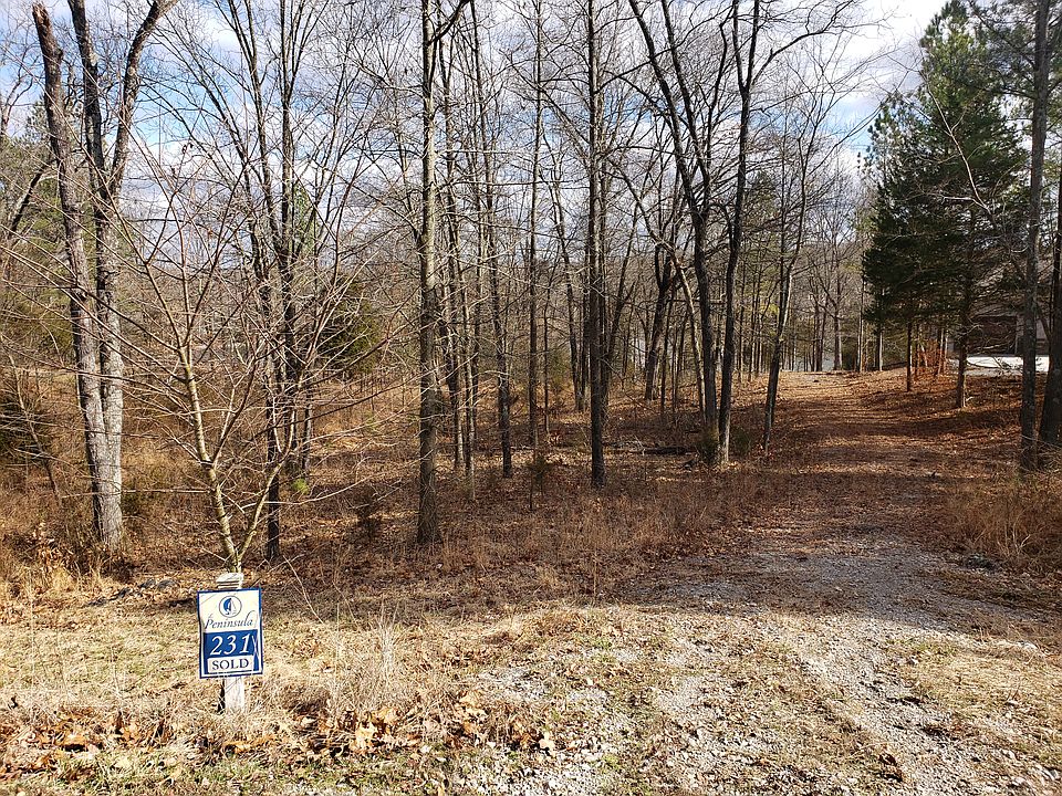 2nd image of Eagle Ridge Ln