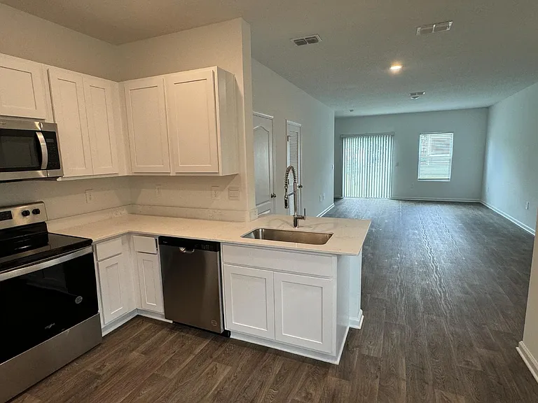 9098 Alpine Aster Rd — Photo 3